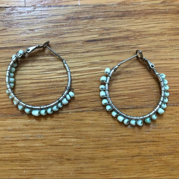 Beaded hoop earrings - Picture 1 of 3